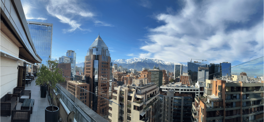 Terraço Plaza El Bosque Ebro - Viagem para Santiago no Chile